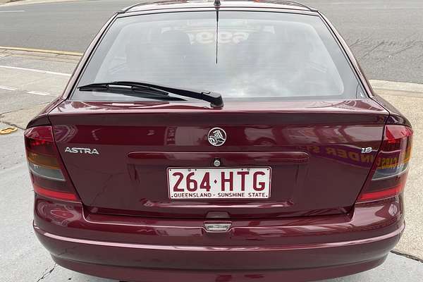 2004 Holden Astra CDX TS