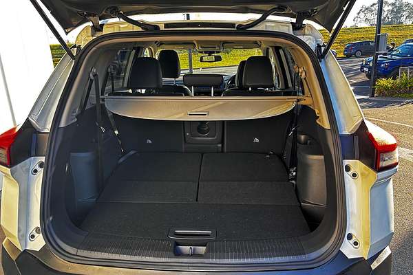 2024 Nissan X-TRAIL ST-L T33