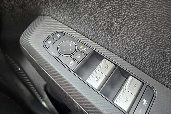2025 Mitsubishi Outlander Exceed ZM