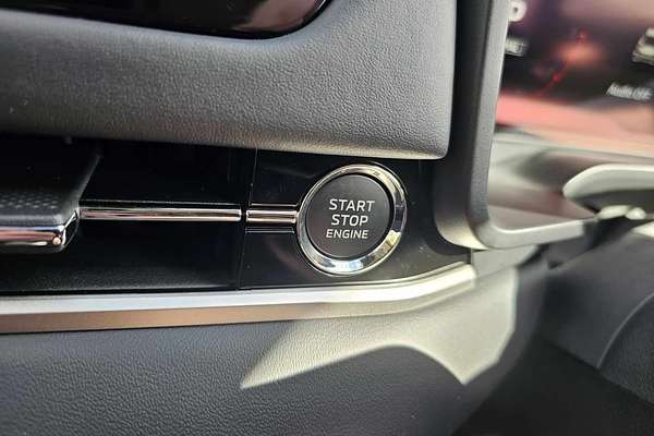 2025 Mitsubishi Outlander Exceed ZM