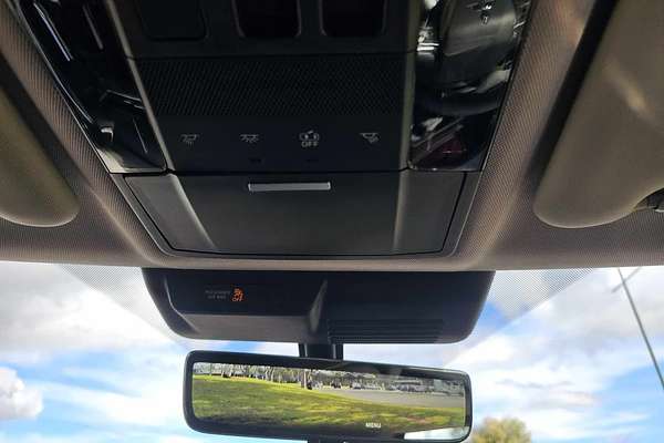 2025 Mitsubishi Outlander Exceed ZM