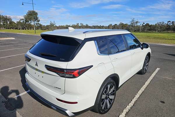 2025 Mitsubishi Outlander Aspire ZM
