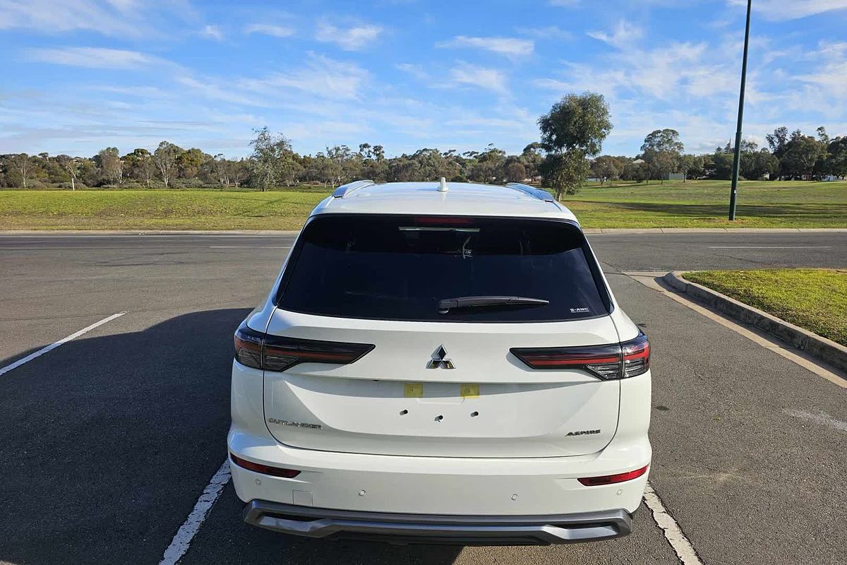 2025 Mitsubishi Outlander Aspire ZM