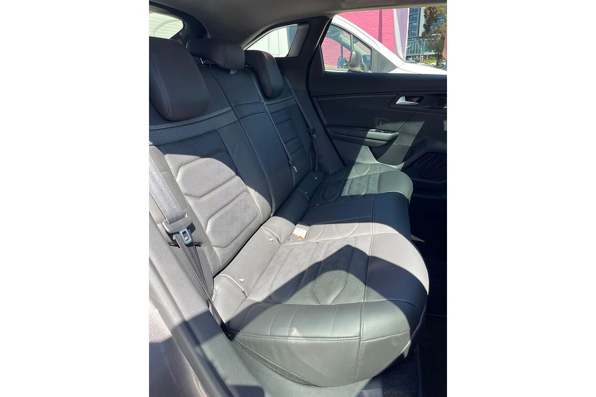 2022 Citroen C5 X Shine E43