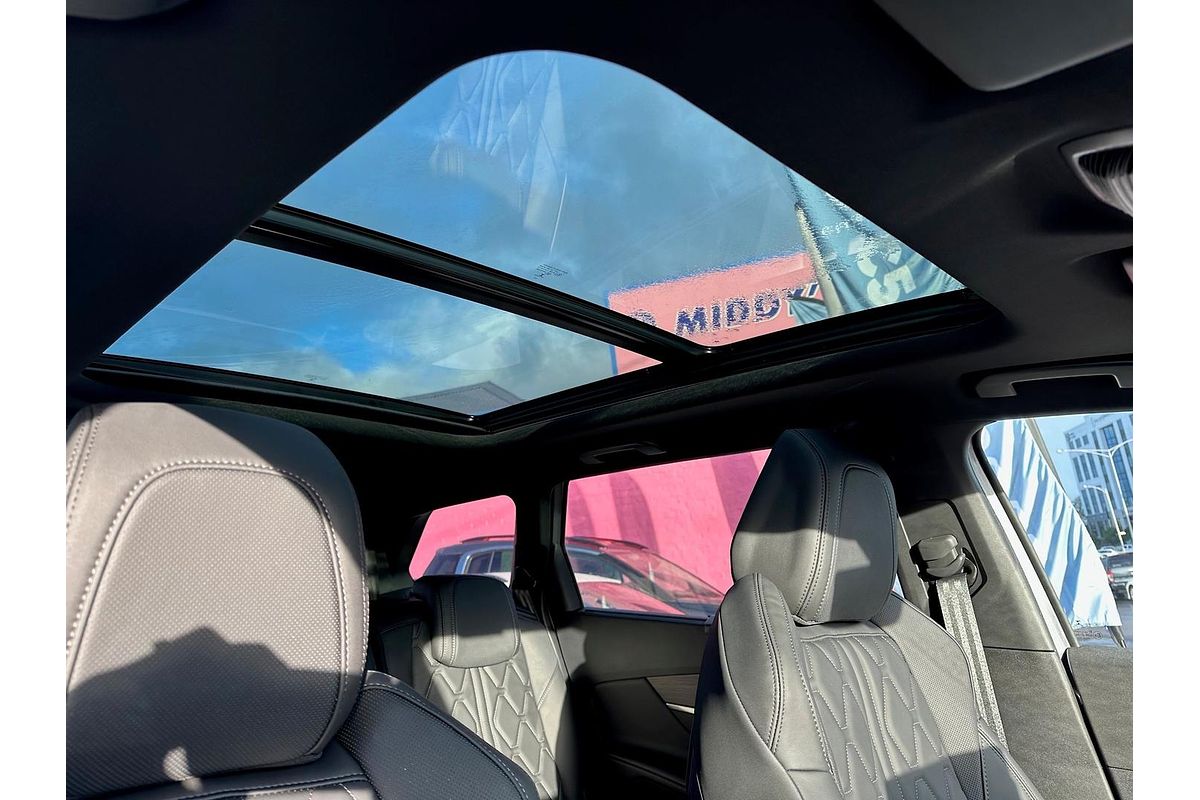 2022 Peugeot 5008 GT Sport P87