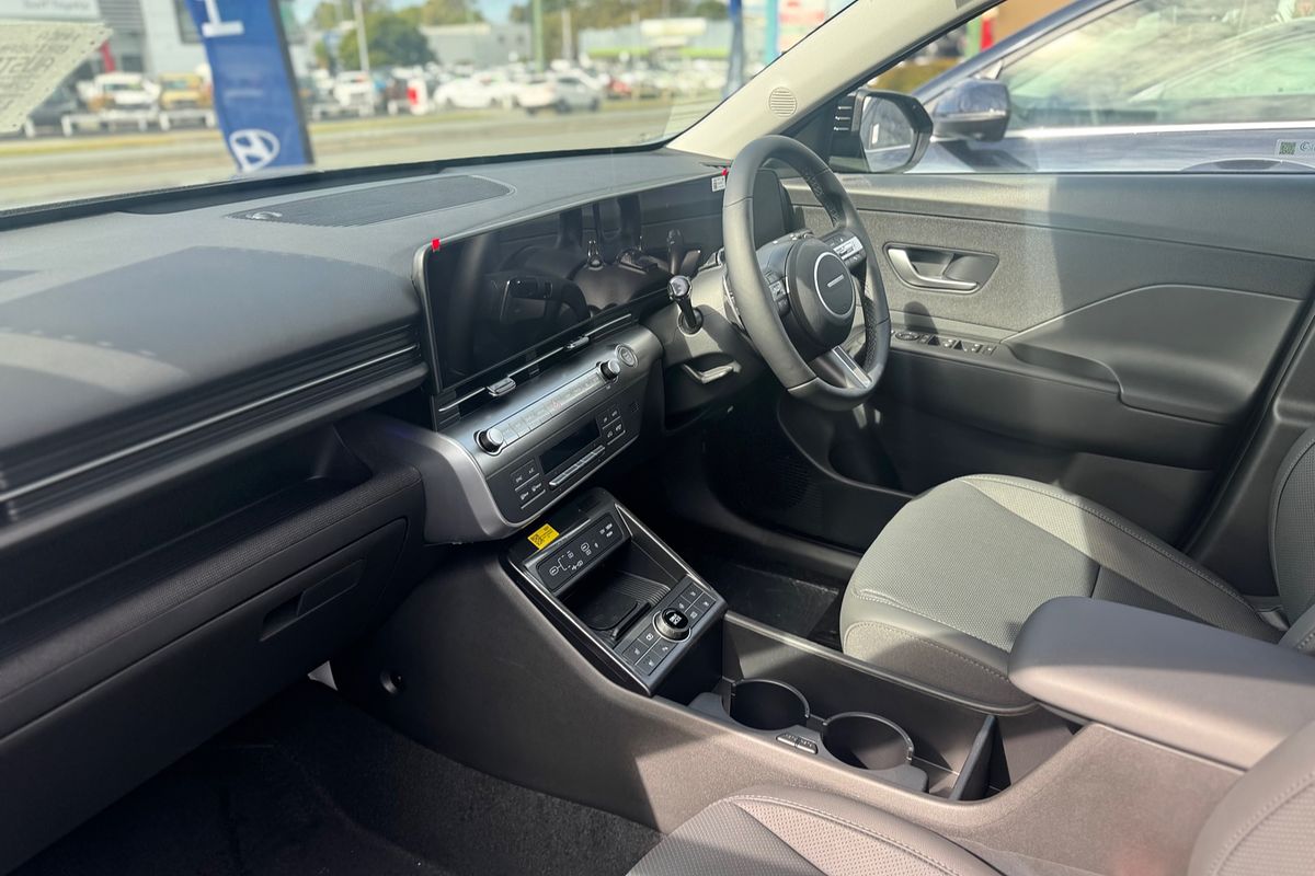 2025 Hyundai Kona Premium SX2.V2