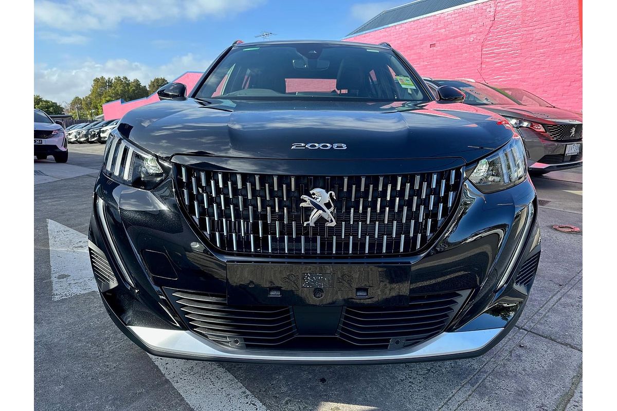 2023 Peugeot 2008 GT P24