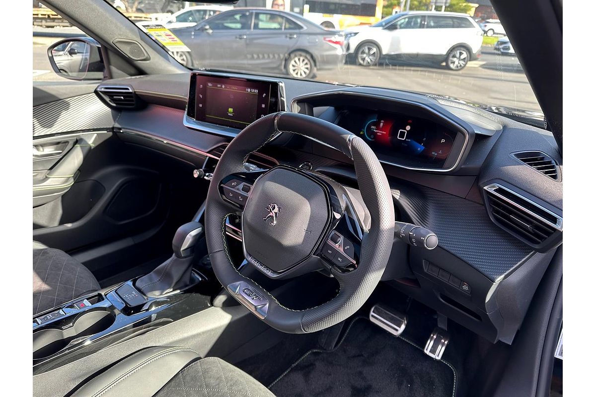 2023 Peugeot 2008 GT P24