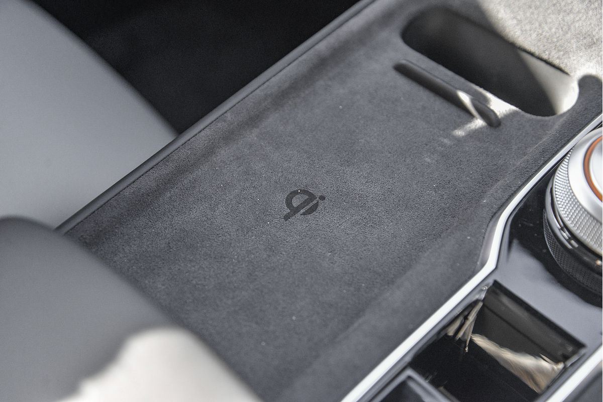 2025 MG MGS5 EV Essence 62 ZS3EM