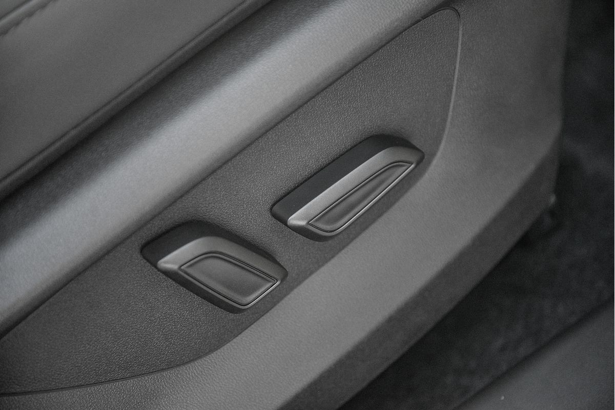 2025 MG MGS5 EV Essence 62 ZS3EM