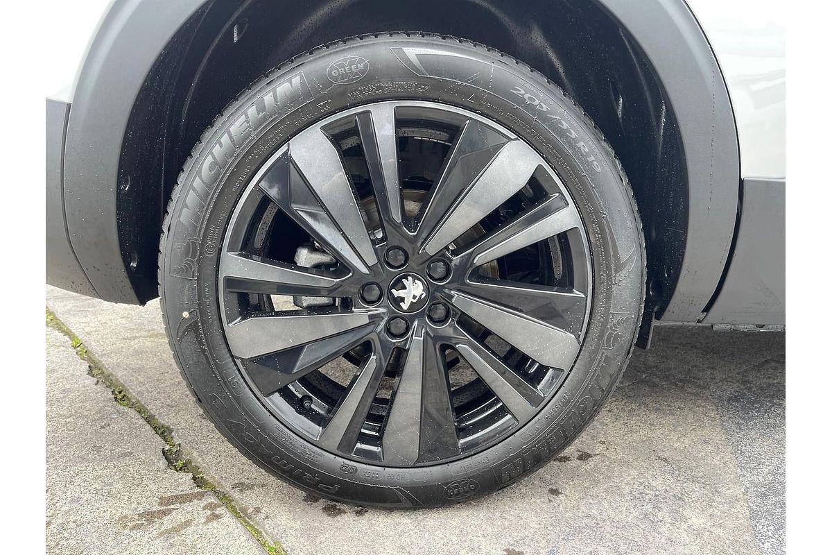 2022 Peugeot 5008 GT Sport P87