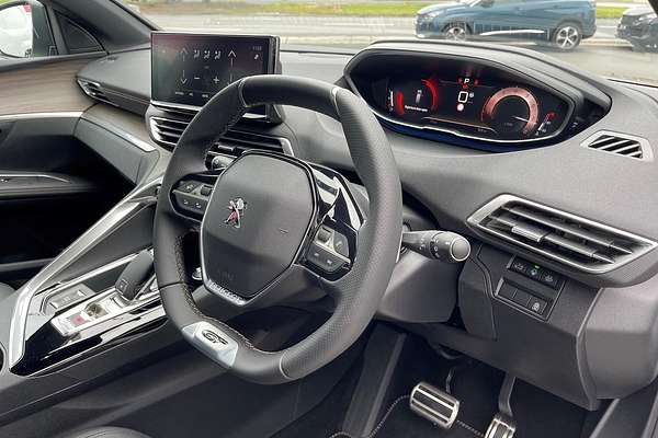 2022 Peugeot 5008 GT Sport P87