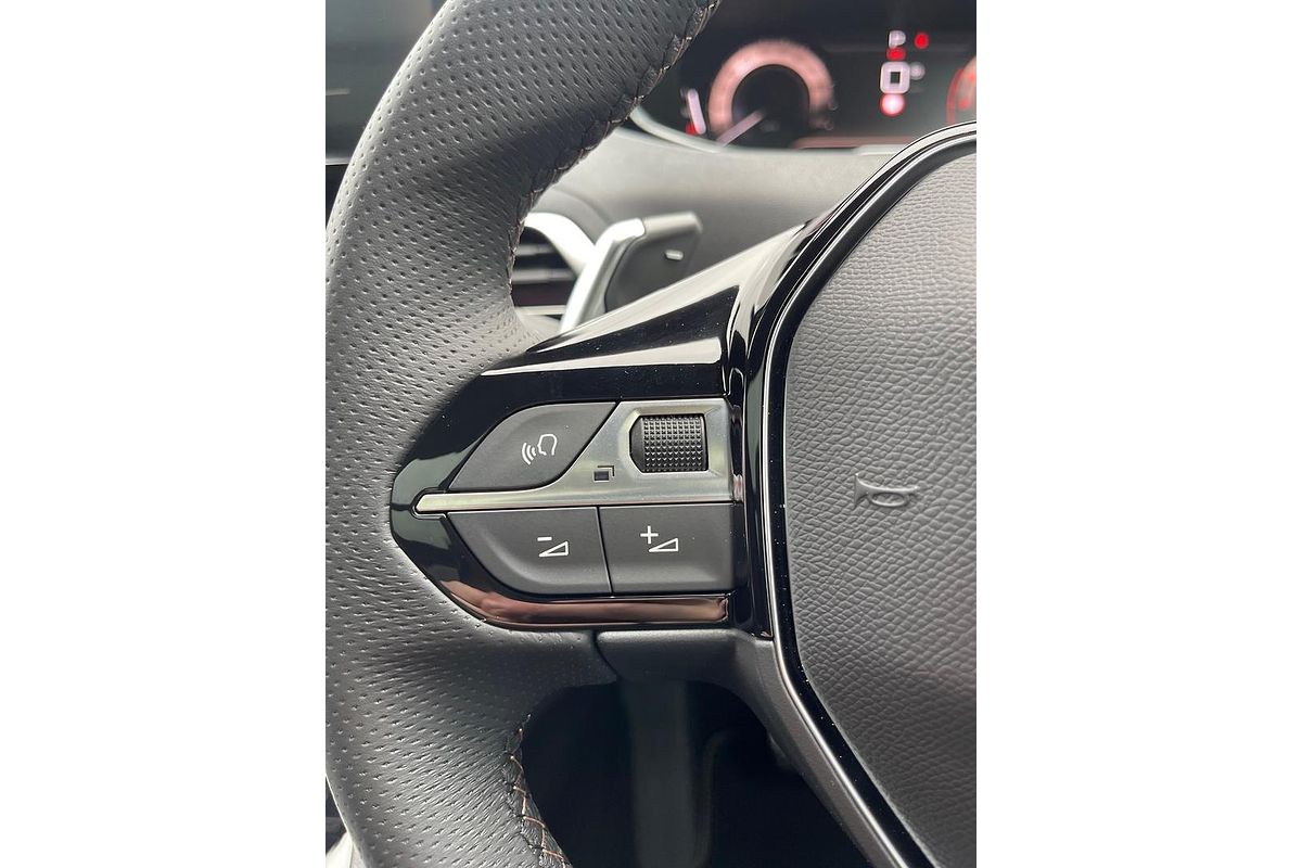 2022 Peugeot 5008 GT Sport P87