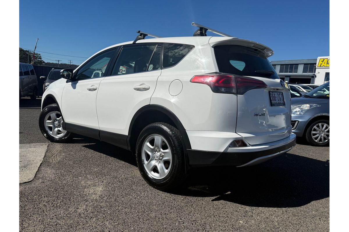 2018 Toyota RAV4 GX ZSA42R
