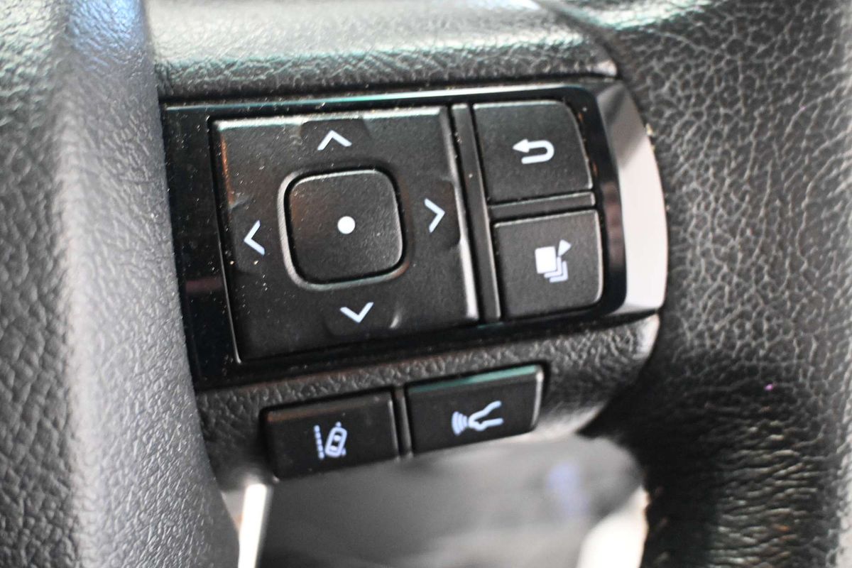 2023 Toyota Hilux SR5 GUN126R 4X4
