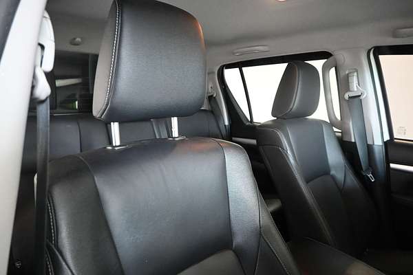 2023 Toyota Hilux SR5 GUN126R 4X4