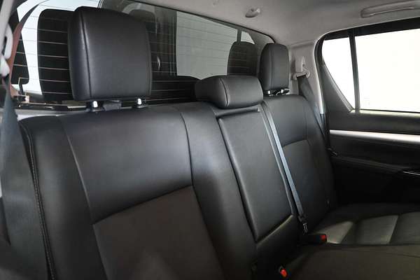 2023 Toyota Hilux SR5 GUN126R 4X4
