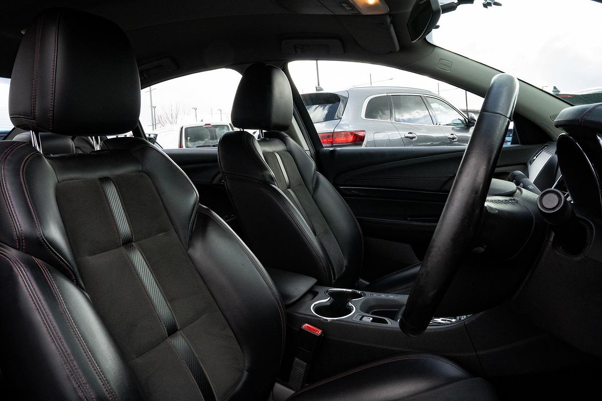 2016 Holden Commodore SV6 Black VF Series II