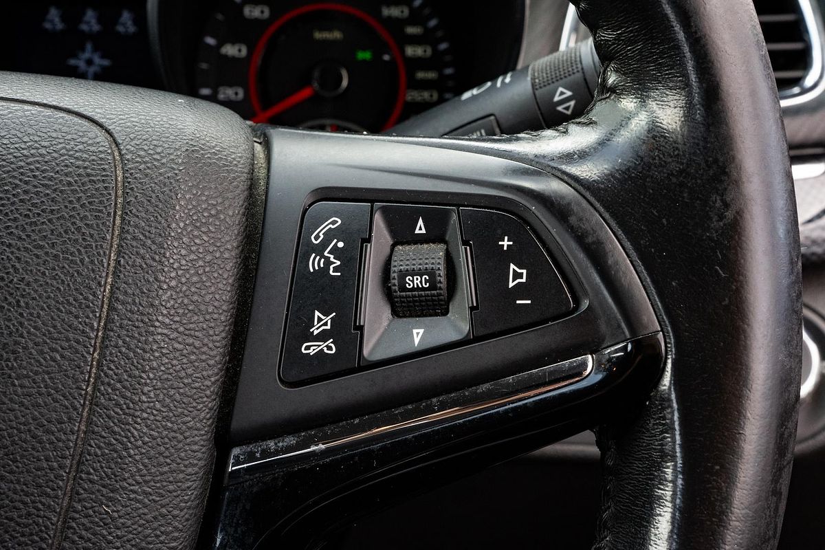 2016 Holden Commodore SV6 Black VF Series II