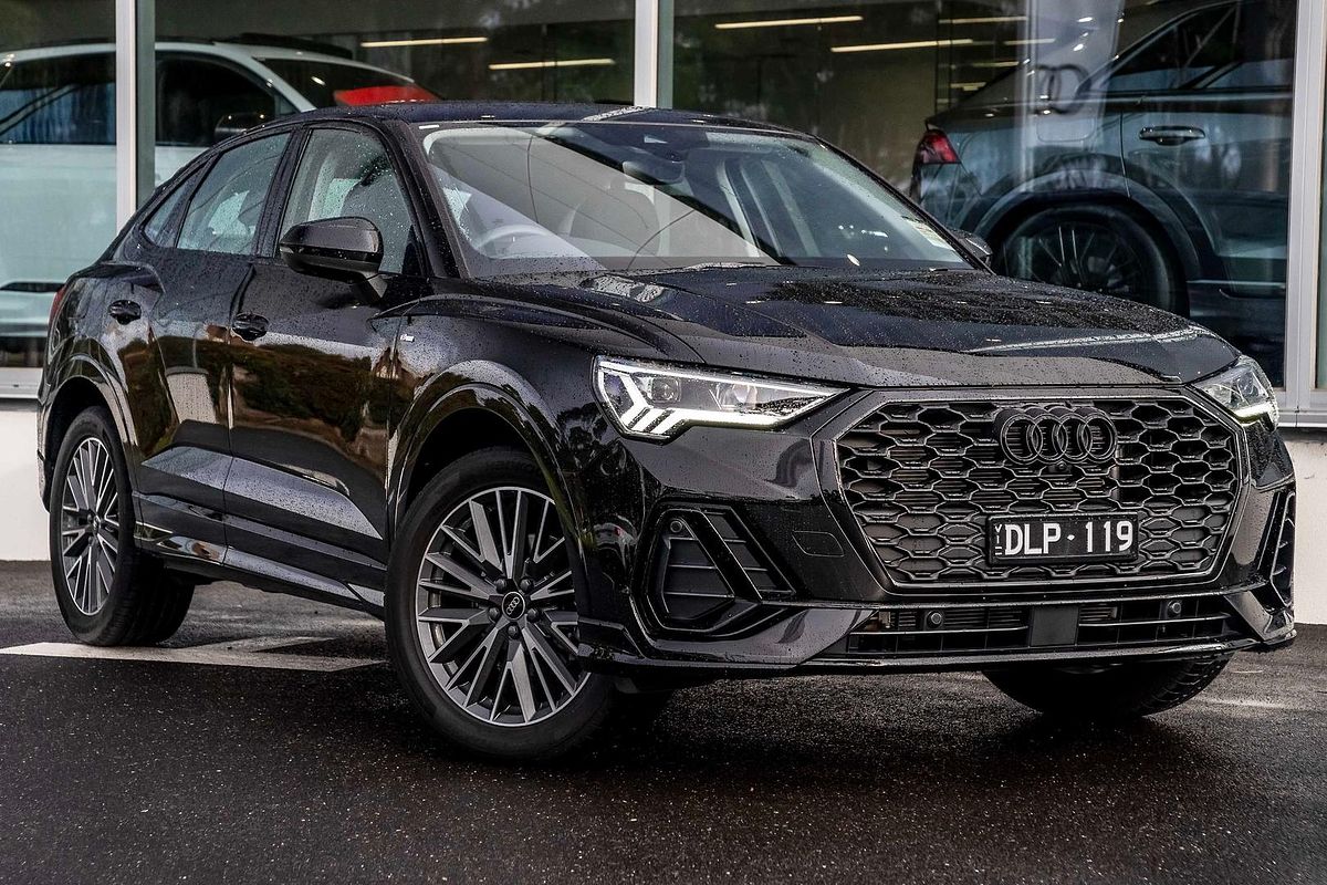2025 Audi Q3 35 TFSI S line F3