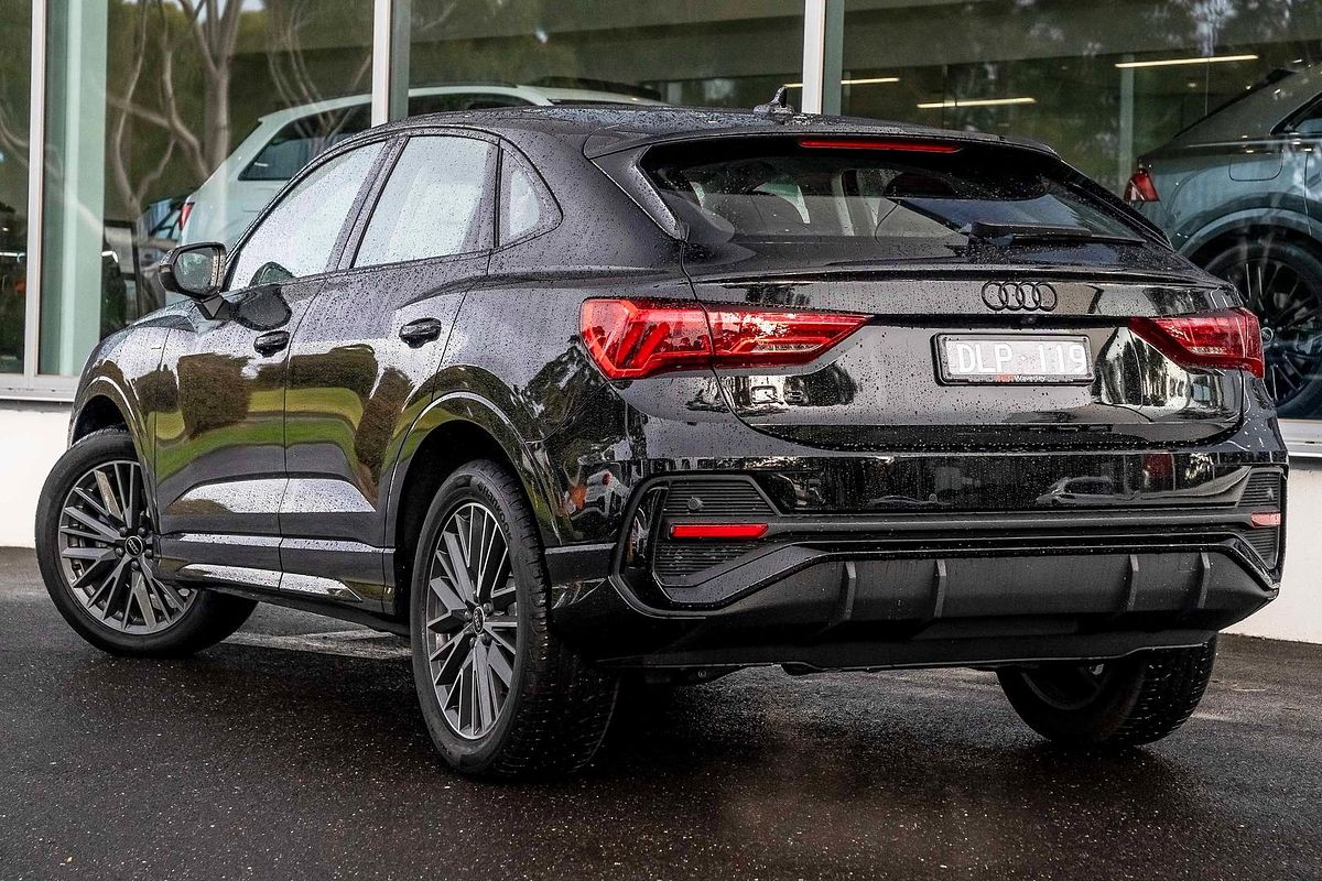 2025 Audi Q3 35 TFSI S line F3