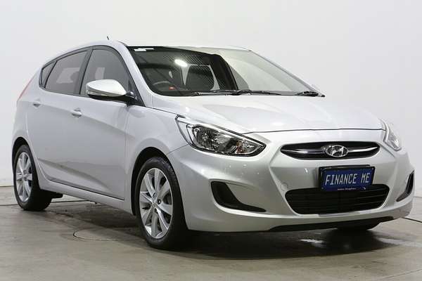 2017 Hyundai Accent Sport RB6