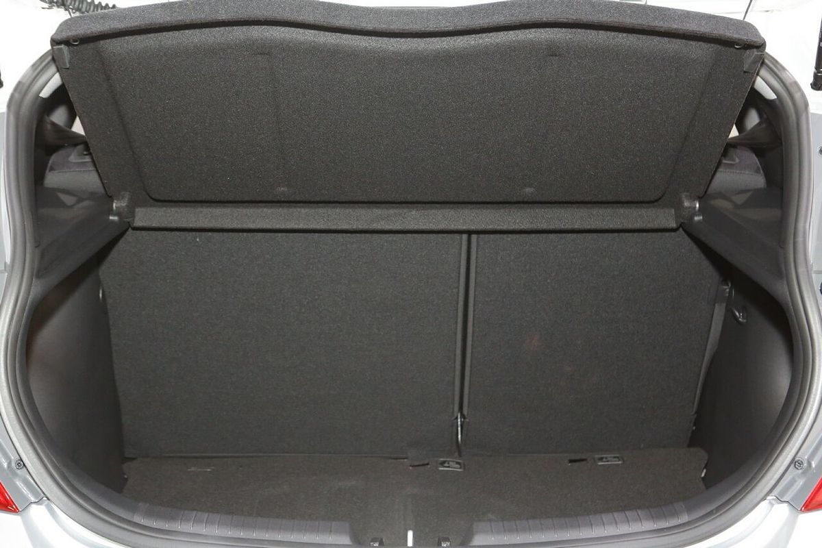 2017 Hyundai Accent Sport RB6