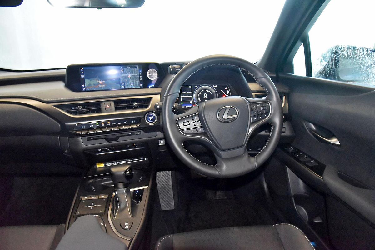 2022 Lexus UX UX250h Luxury MZAH10R