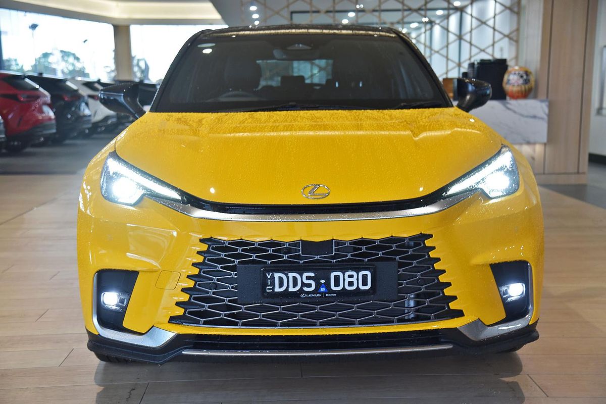 2024 Lexus LBX Sports Luxury MAYH10R