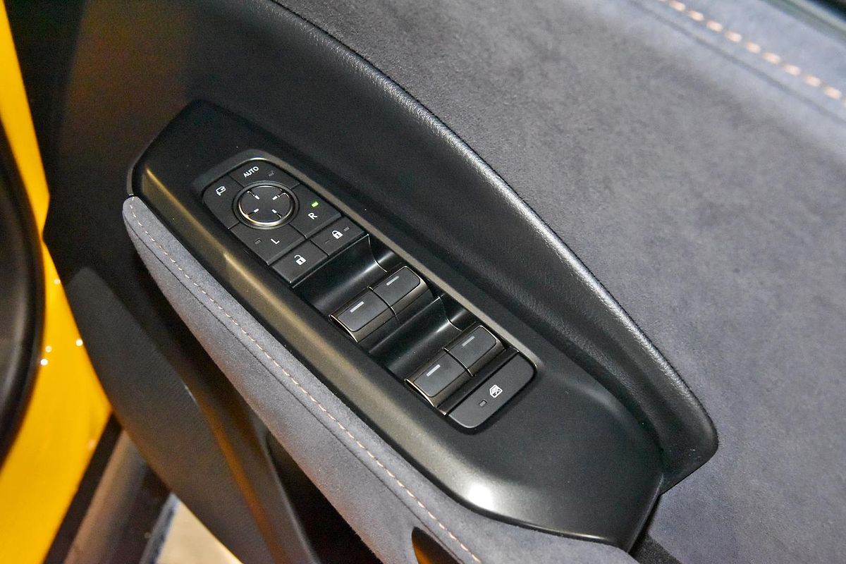 2024 Lexus LBX Sports Luxury MAYH10R