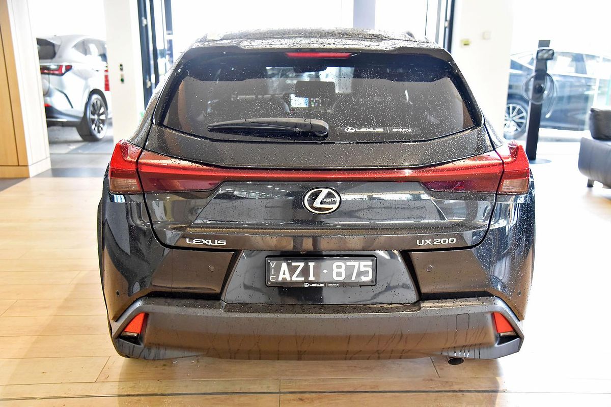 2018 Lexus UX UX200 Luxury MZAA10R