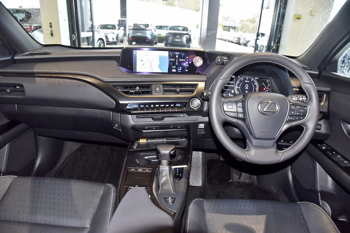 2018 Lexus UX UX200 Luxury MZAA10R