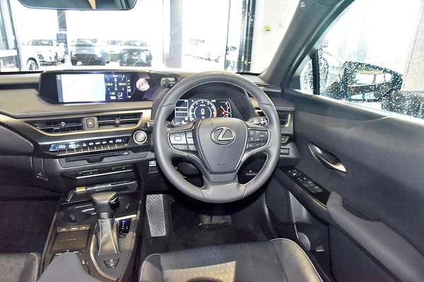 2018 Lexus UX UX200 Luxury MZAA10R