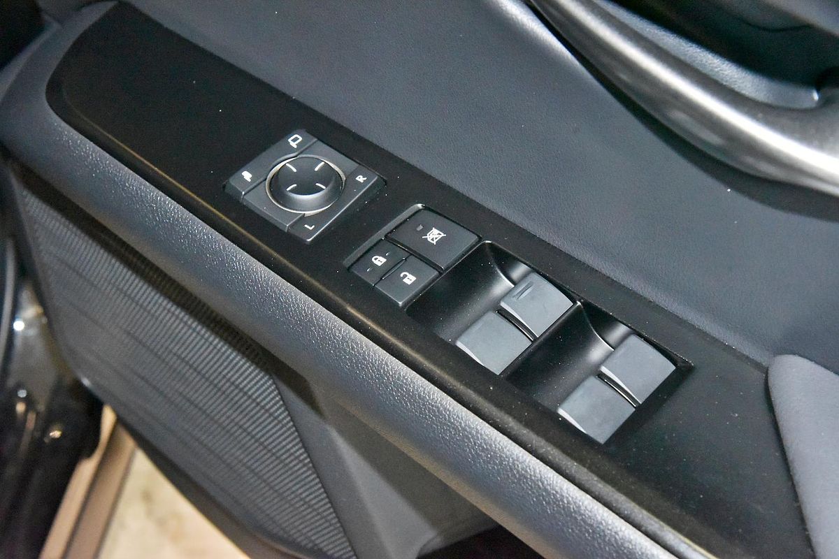 2018 Lexus UX UX200 Luxury MZAA10R