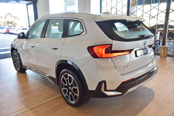 2023 BMW X1 xDrive20i U11