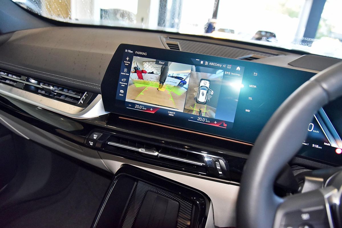 2023 BMW X1 xDrive20i U11