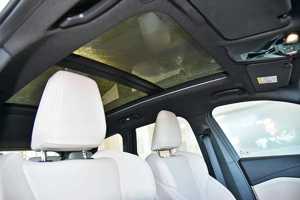 2023 BMW X1 xDrive20i U11