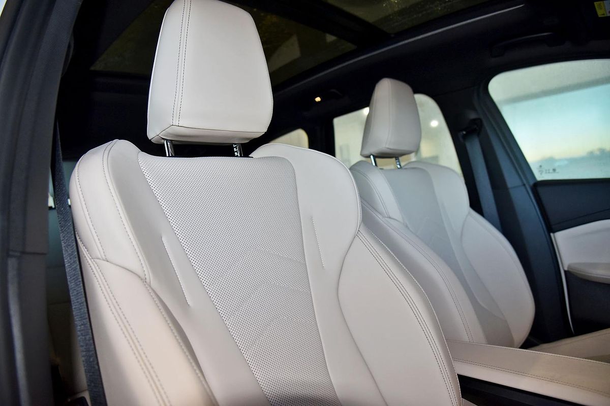 2023 BMW X1 xDrive20i U11