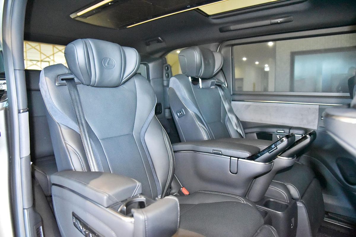 2024 Lexus LM LM350h Sports Luxury AAWH15R