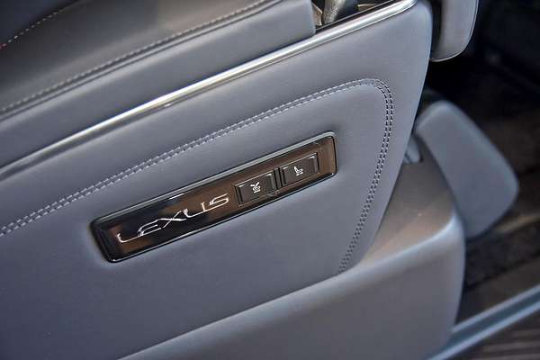 2024 Lexus LM LM350h Sports Luxury AAWH15R