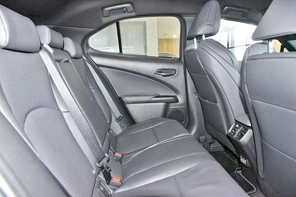 2024 Lexus UX UX300h F Sport MZAH11R