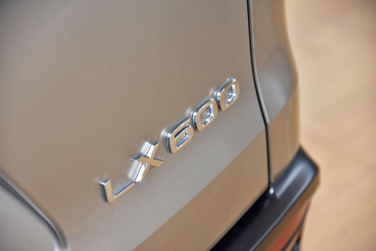 2022 Lexus LX LX600 VJA310R