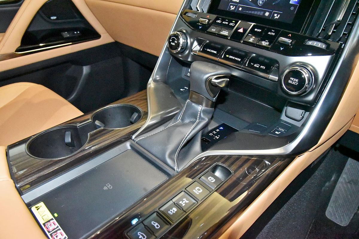 2022 Lexus LX LX600 VJA310R
