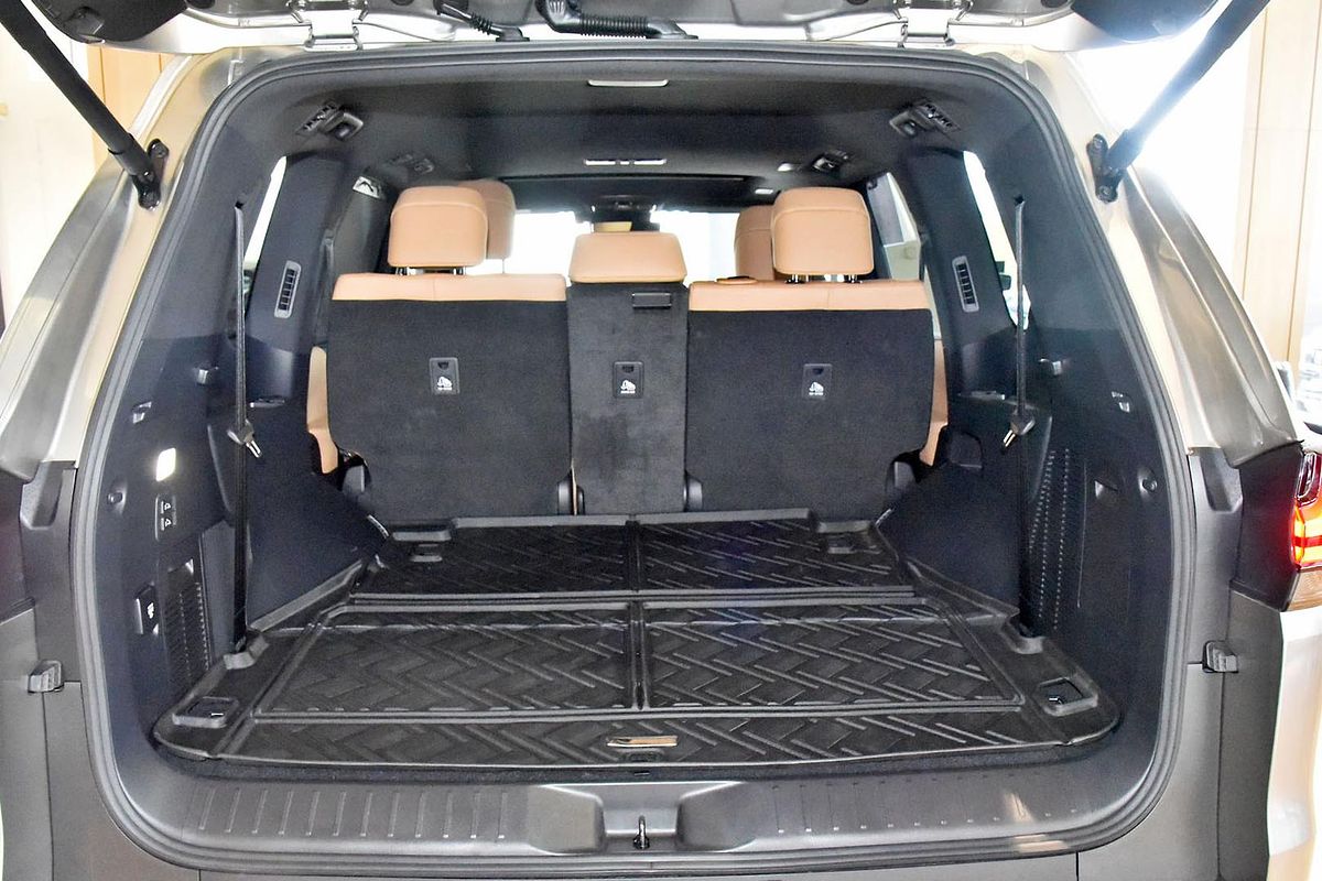 2022 Lexus LX LX600 VJA310R