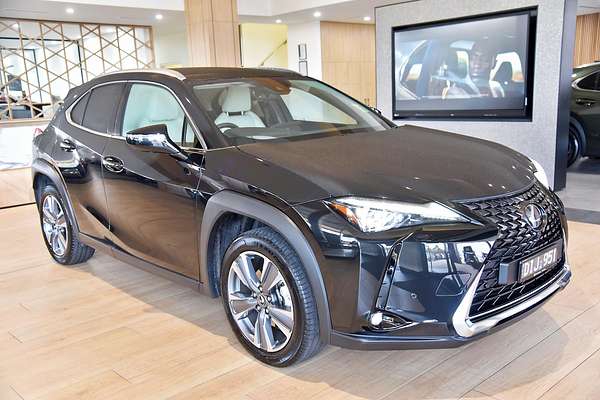 2023 Lexus UX UX300e Sports Luxury KMA10R