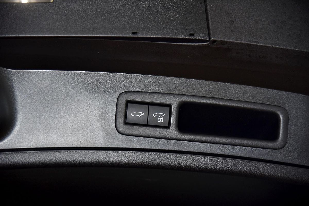 2023 Lexus UX UX300e Sports Luxury KMA10R