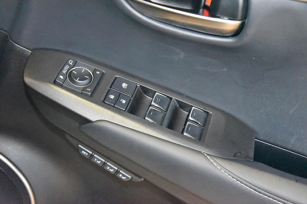 2019 Lexus NX NX300h F Sport AYZ10R