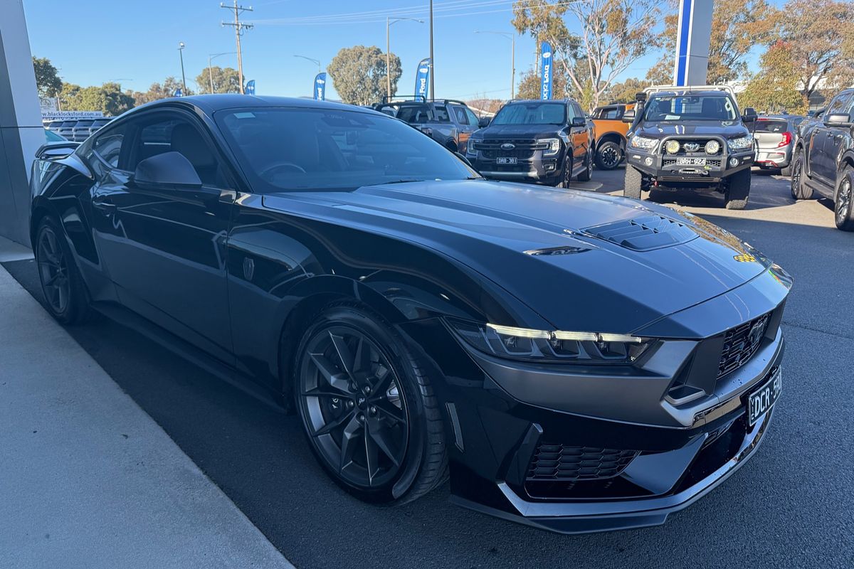2024 Ford Mustang Dark Horse FO