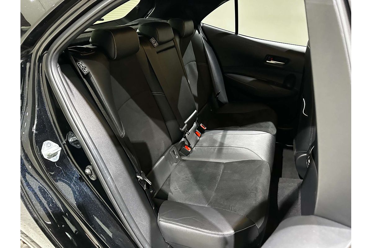 2020 Toyota Corolla ZR Hybrid ZWE211R