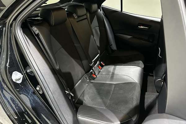 2020 Toyota Corolla ZR Hybrid ZWE211R